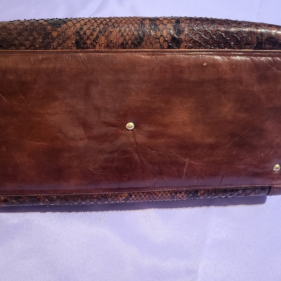 Unique Snake Python Purse - Picture 6 of 12